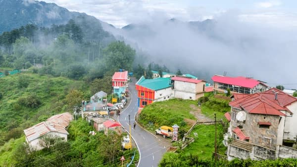 Mussoorie & Dhanaulti Honeymoon Tour