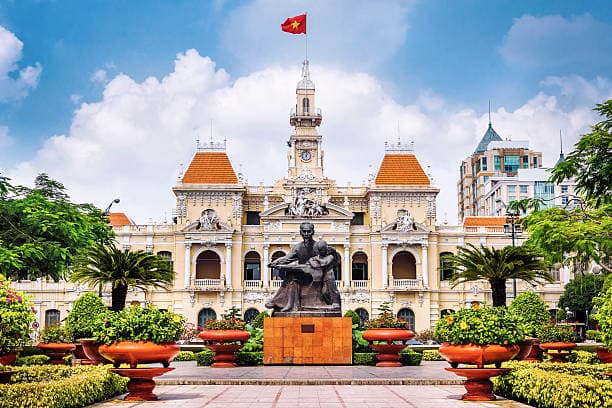 A Glance at Vietnam Highlights